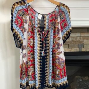 Women’s Bila Top Size XL